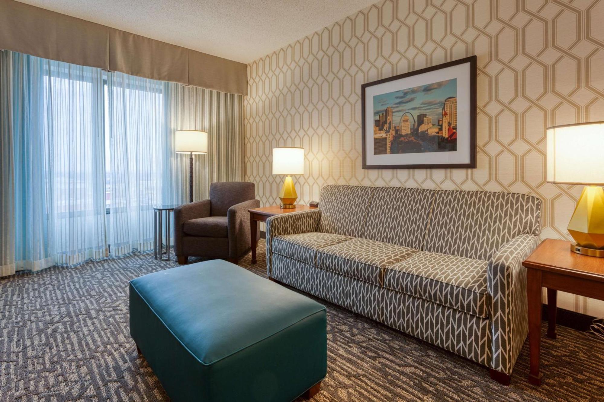 Drury Plaza Hotel St. Louis เชสเตอร์ฟิลด์ ภายนอก รูปภาพ